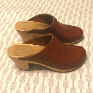 No 6 Old School High Heel in Bourbon